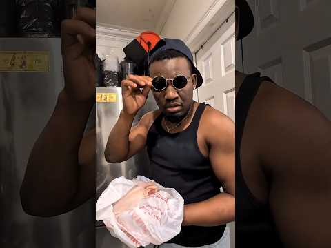 Thumbnail for My chicken got through another pain 🤦‍♂️🫪😱#foodie #funnyvideo #bontipyesss #youtube #fyp #viralvideo by BonTipyesss