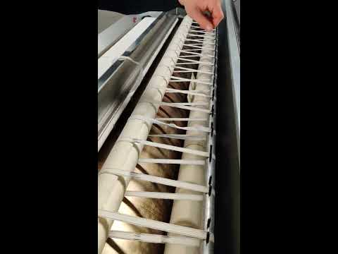 Thumbnail for Einfaches Ersetzen der Bügelbänder bei einer trocknenden Bügelmaschine von KAAN by KAAN286