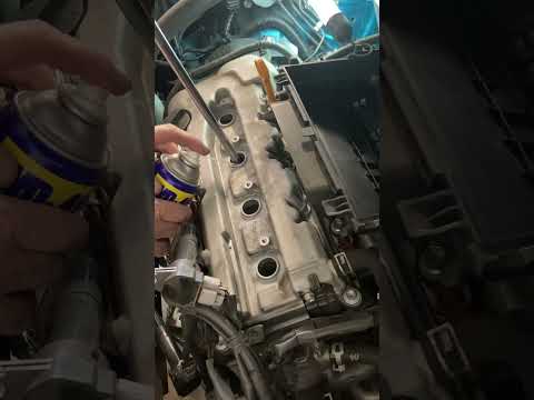 Thumbnail for Spark plugs too tight, a quick tip to help loosen. by The Retired Mechanic