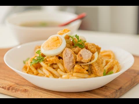 Thumbnail for Burmese Noodle Salad (နန်းကြီးသုပ်) by Evy's Kitchen