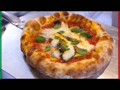 Thumbnail for 家でできる最高レベルの【捏ねないピッツァ生地】の作り方教えます【Pizza fatta in casa】 by きょう何たべよ / Marco Macri