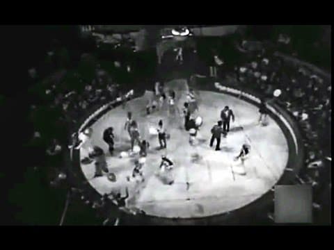 Thumbnail for 1970 Circo Price de Madrid desaparece tras 90 años de historia - Breve Historia by Retroclips