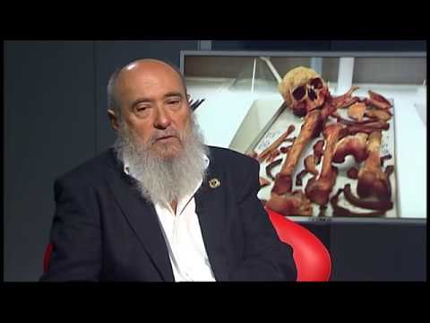 Thumbnail for Encuentros TV | Miguel Botella, antropólogo forense by canalsur