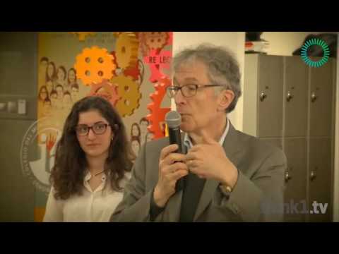 Thumbnail for Howard Gardner responde a los alumnos de Bachillerato del Col·legi Montserrat (Barcelona) by Think1 TV