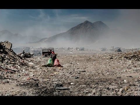 Thumbnail for Pobreza desigualdad y exclusión - Reflexión by Brayan Zare Gonzales