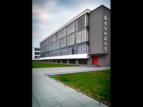 Thumbnail for La Bauhaus de Dessau. Walter Gropius by Arqblogs Net