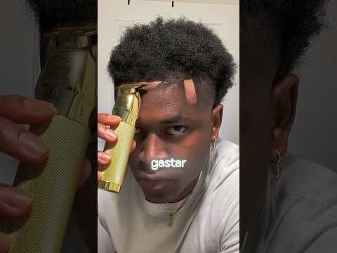 Thumbnail for Primeira vez cortando o próprio cabelo... by aburamezin