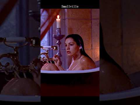 Thumbnail for 🚿🔥 CLARK KENT TO THE RESCUE! | Smallville S1E10 "Shimmer" Bathroom Scene Breakdown by Se7enScreams