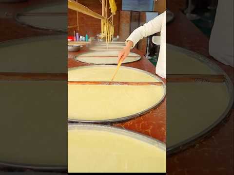 Thumbnail for This “Soy Skin” Looks Like Chicken But It’s 100% Vegan! 🍜😲 #shorts by  Funplus Explainer 