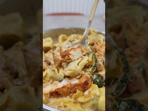 Thumbnail for Des pâtes au poulet délicieuses ! #pasta #poulet by Cordon Bon 