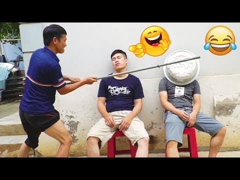 Thumbnail for TRY NOT TO LAUGH CHALLENGE with Funny Beggars 😂 Comedy Videos 2019 | Sml Troll - Ep.14 | chistes by SML TROLL