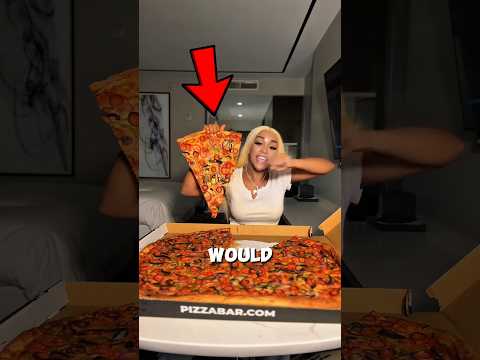 Thumbnail for Pizza Under the Microscope! 😱 by Zoomifyz