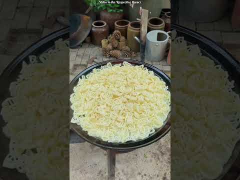 Thumbnail for ek din pani apne dost doodh se milne aaya. #youtubeshorts #motivation #story by Facts Spotted