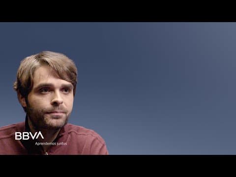 Thumbnail for "¿Qué prefieres, ser inteligente o ser feliz?". Edgar Cabanas, psicólogo by AprendemosJuntos