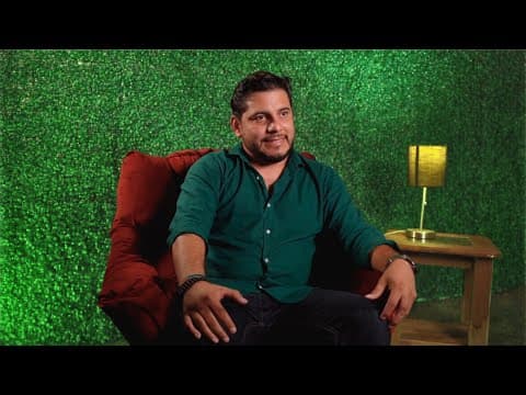 Thumbnail for Dios nunca lo abandonó | Testimonio de Aarón Escobar. by URBAN GOSPEL